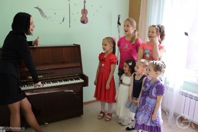 Обучение игре на музыкальных инструментах для взрослых и детей - GrandActive