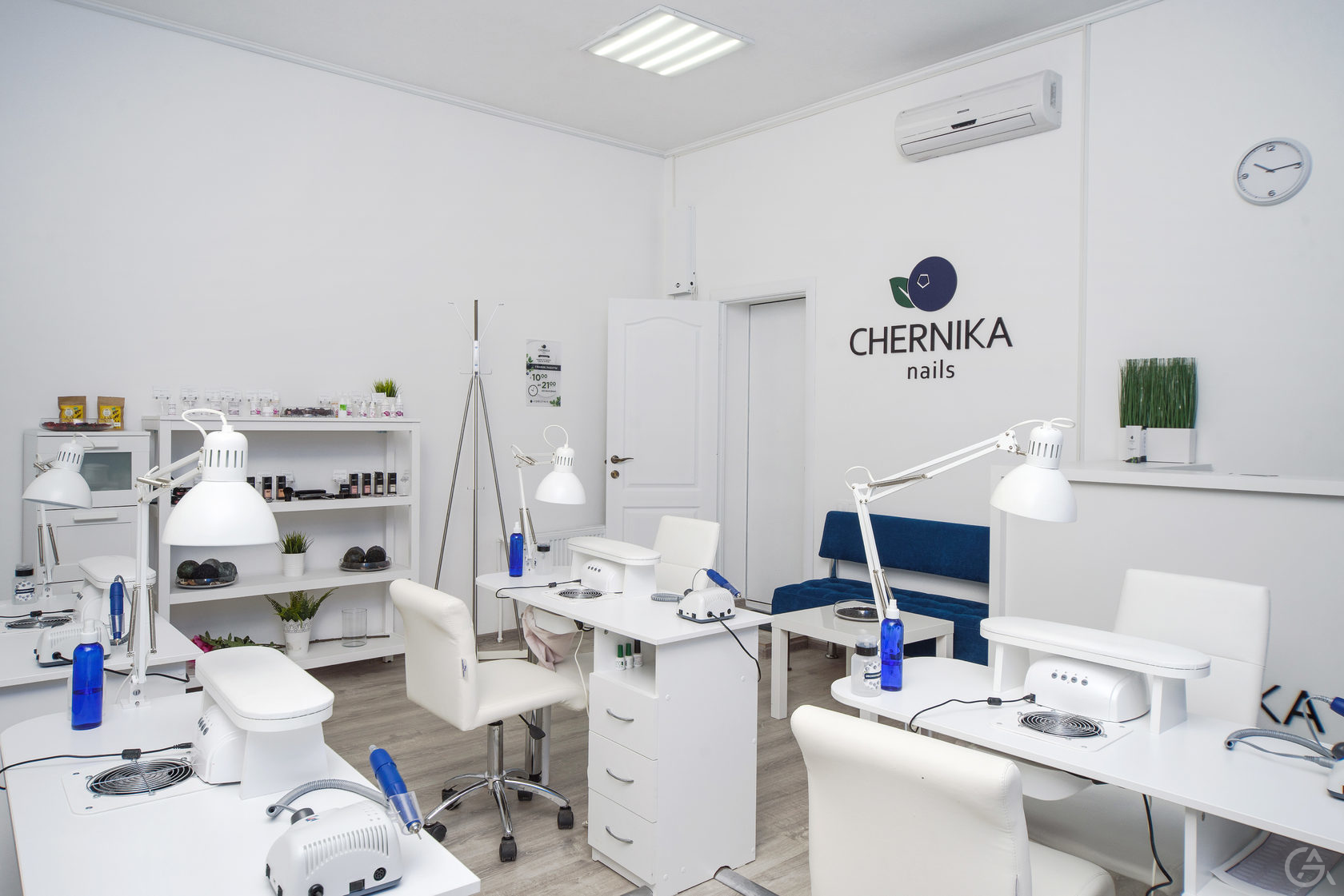 Chernika Nails - маникюрный салон - GrandActive