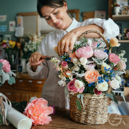 Магазин цветов и подарков  - GrandActive
