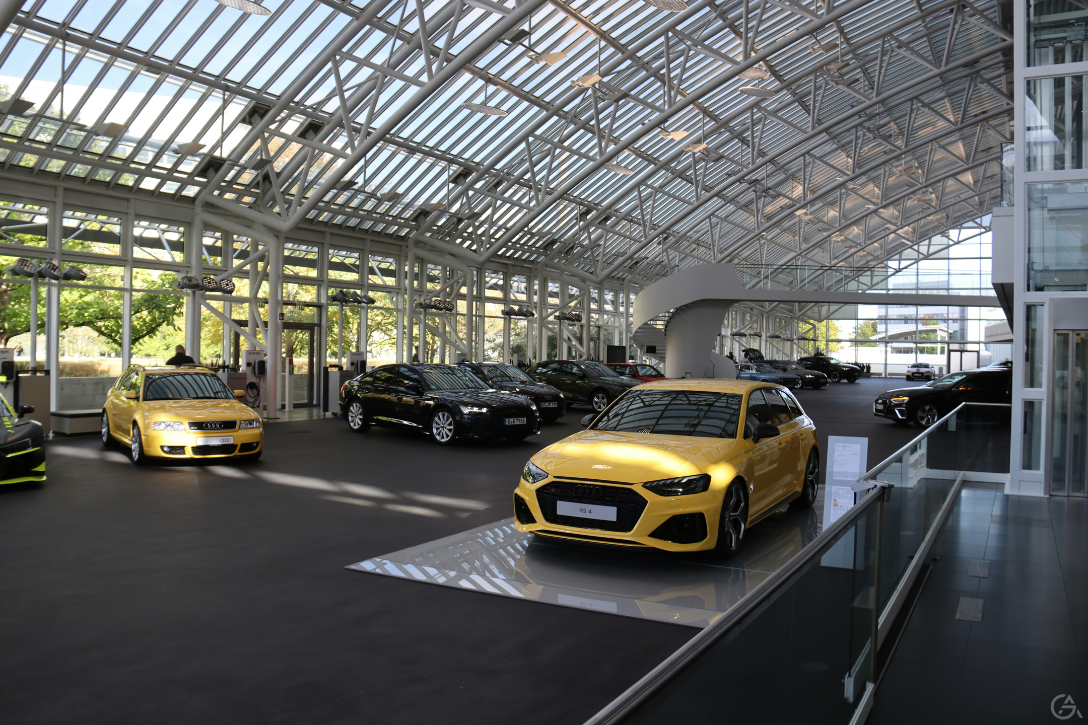 Идея для бизнеса - автосалон - GrandActive