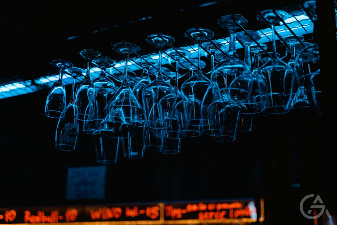 Бар - бизнес идея - GrandActive