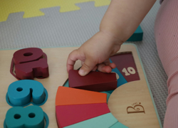 Бизнес-идея: производство бизибордов для малышей - GrandActive