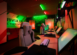 [Северный Кипр] Киберспортивная арена в студенческом центре - GrandActive